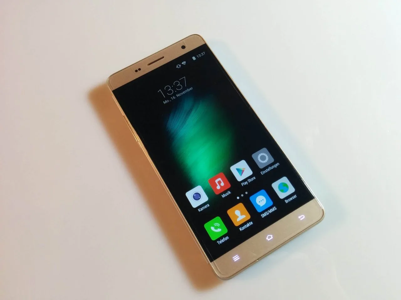 Cubot H1 test čelní pohled