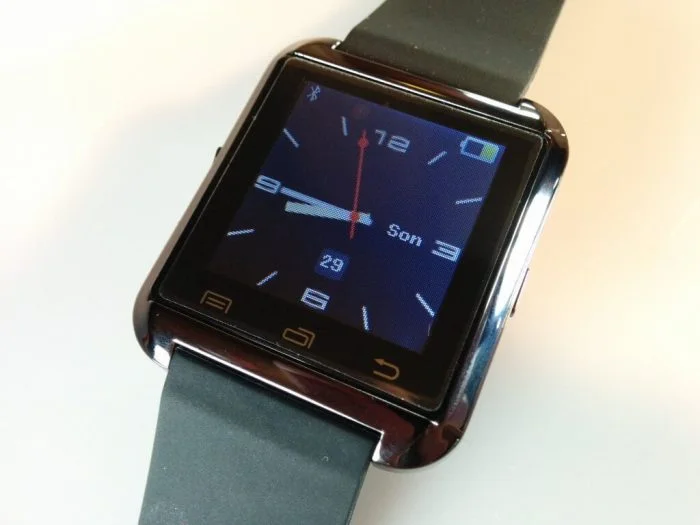 Avis sur UWatch U8 Watchface1