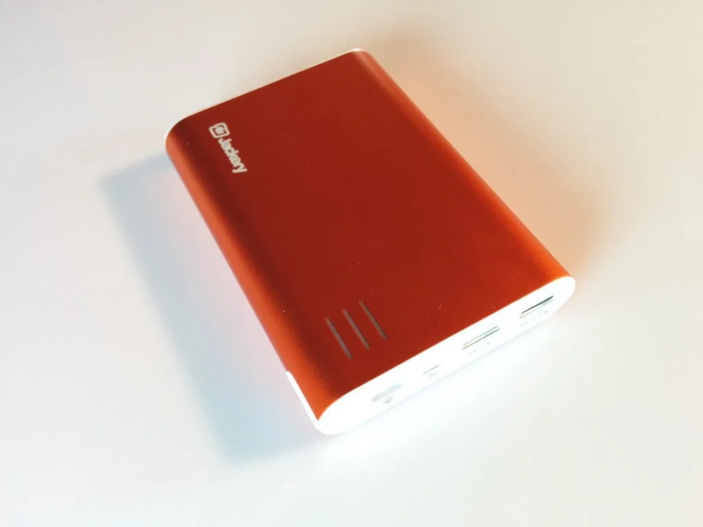 Jackery Giant Recenze Top