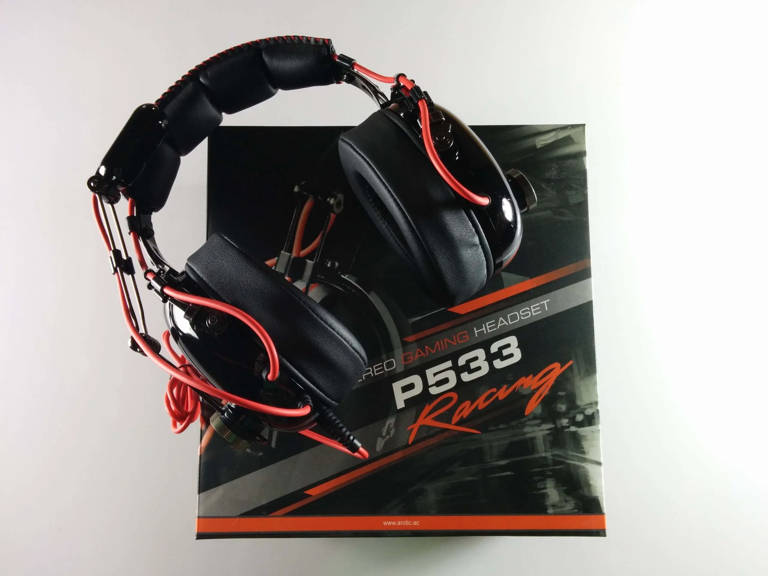 Arctic P533 Herní headset header