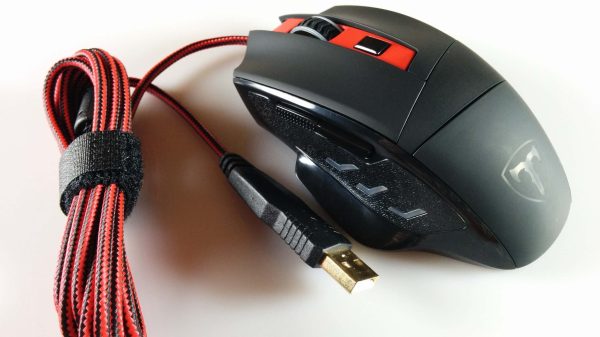 Vue de dessus de la souris de jeu VicTsing