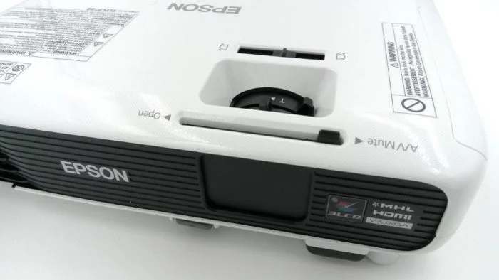 Epson EB-U04-lens