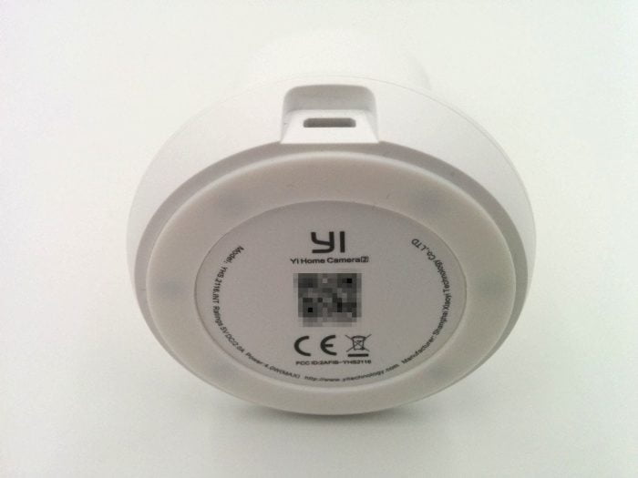 Yi Home Camera 2 stand with charging socket