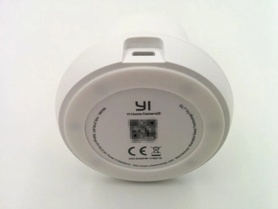 Yi Home Camera 2 Standfuss mit Ladebuchse