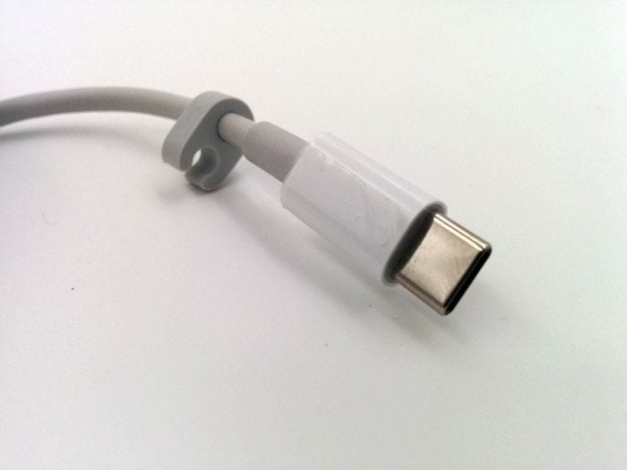 Charging cable with USB type-C connection