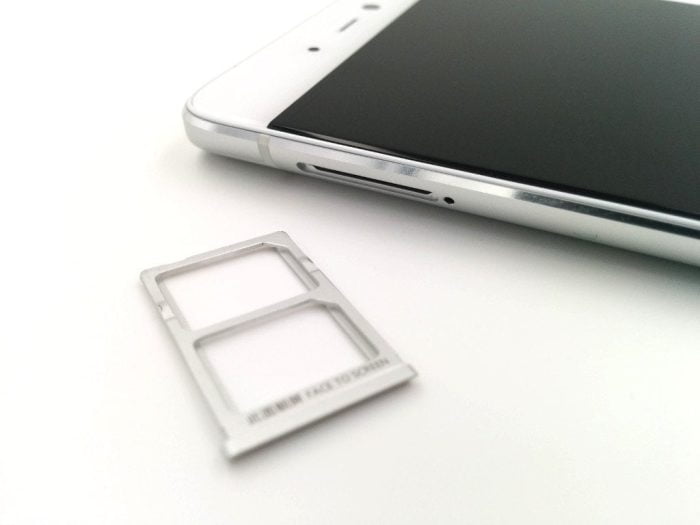 SIM tray and SIM slot