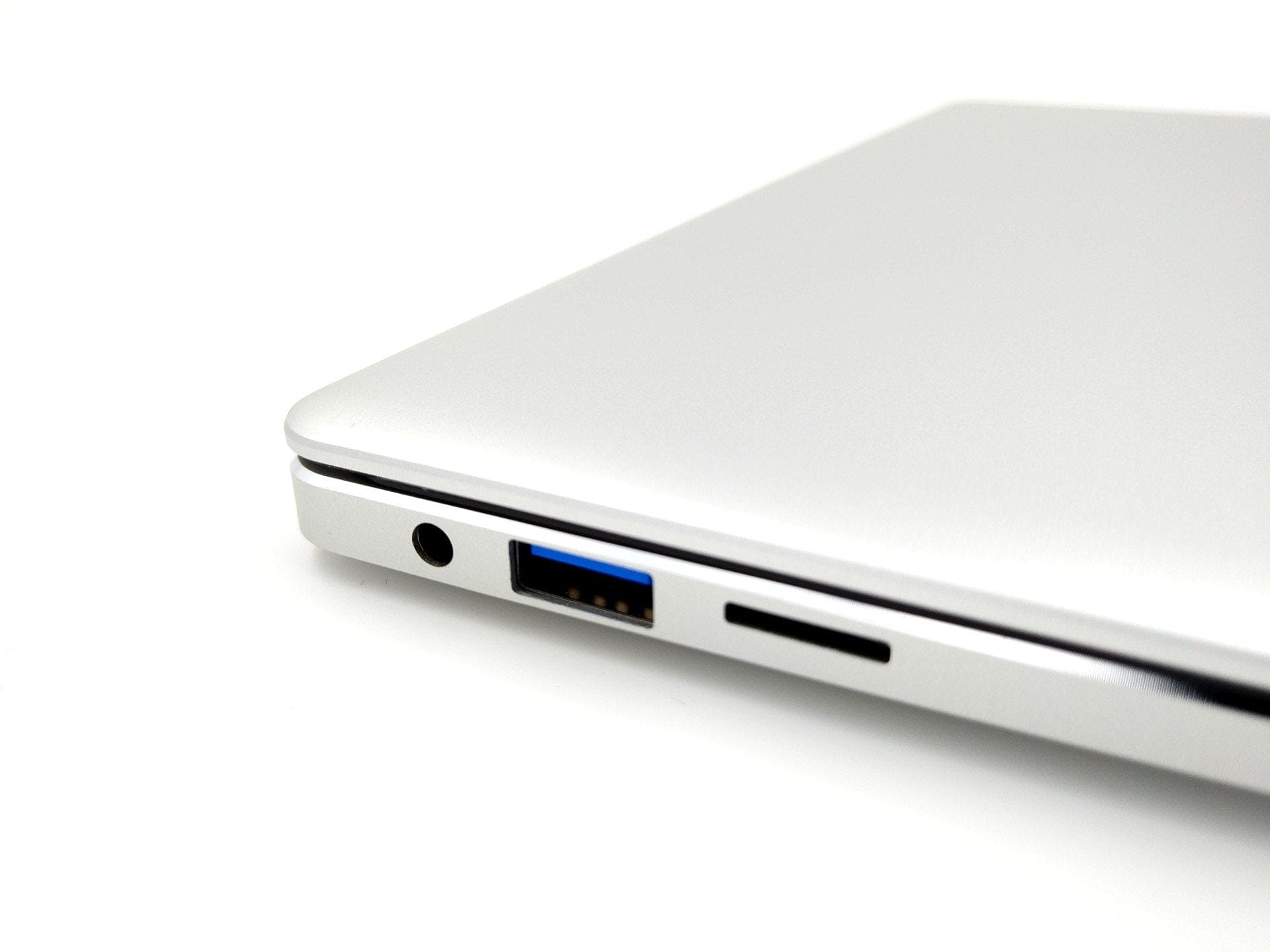 Critique du Jumper EZBOOK 3 Pro - Ordinateur portable Windows 10