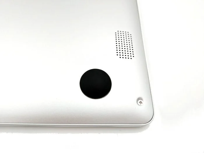 Parte trasera de EZBOOK 3 Pro (2)
