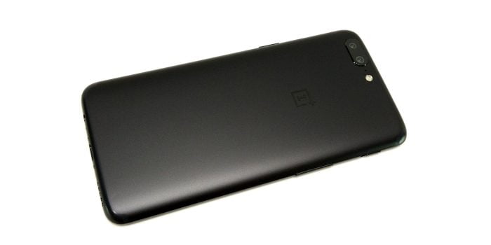 Parte traseira do OnePlus 5