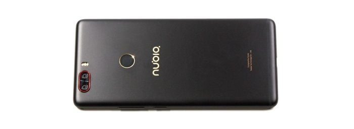 Revisión de Nubia Z17 Lite - Parte trasera