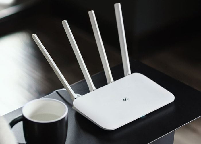 El enrutador WiFi Xiaomi Mi por detrás