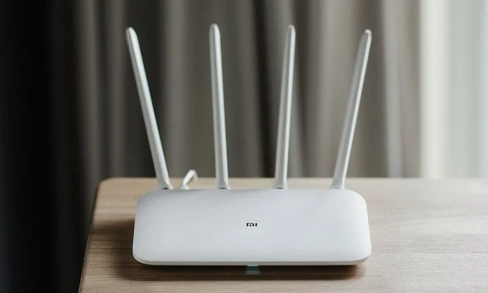 The Xiaomi Mi WiFi Router 4 from the front