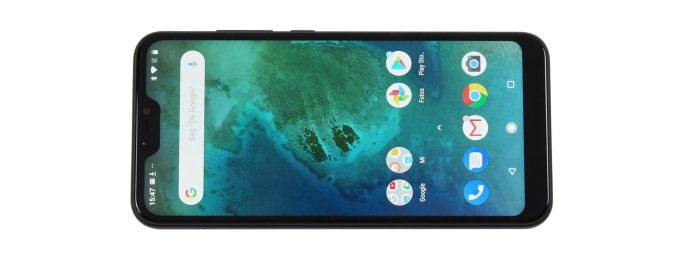 Xiaomi Mi A2 Lite framsida med display