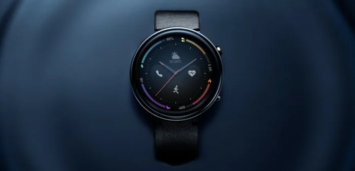 Ici, vous pouvez acheter le Amazfit Nexo.