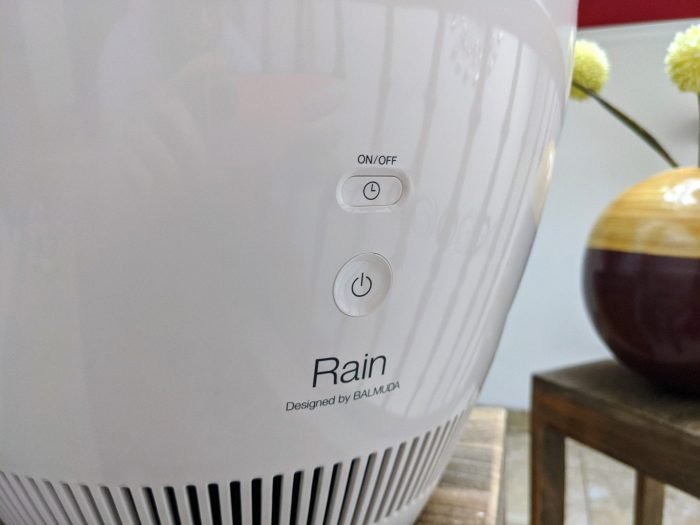 BALMUDA Rain control buttons on the side of the humidifier