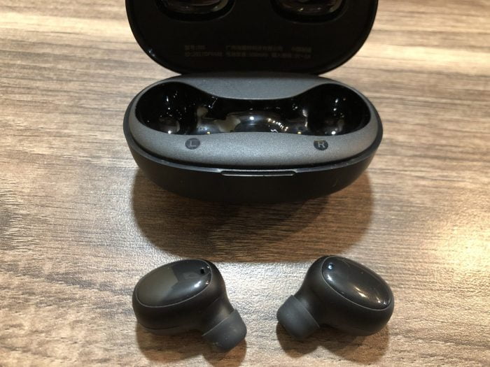 Har I95-hovedtelefoner med ørepuder