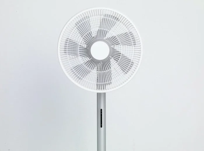 The Smartmi Standing Fan 3 is not height adjustable.
