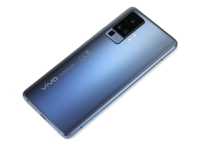 vivo X51 5G tasarım cam gövde