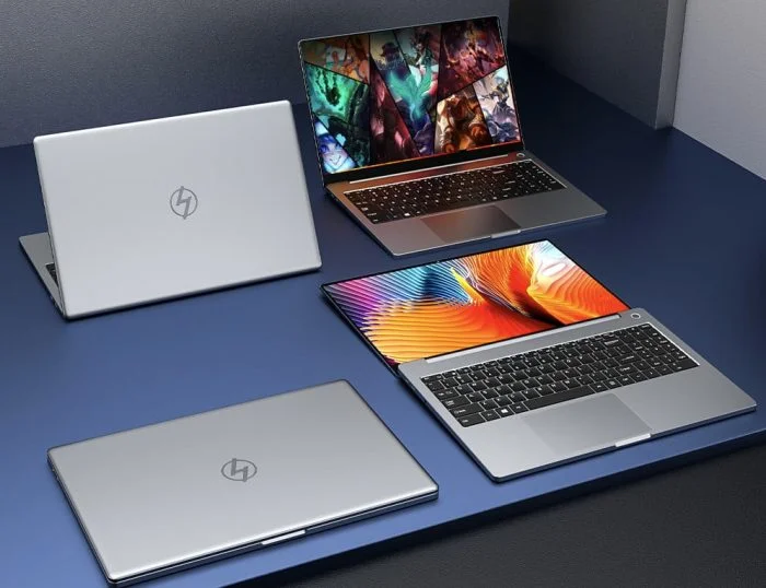 KUU Laitnin G3 Notebook opengevouwen