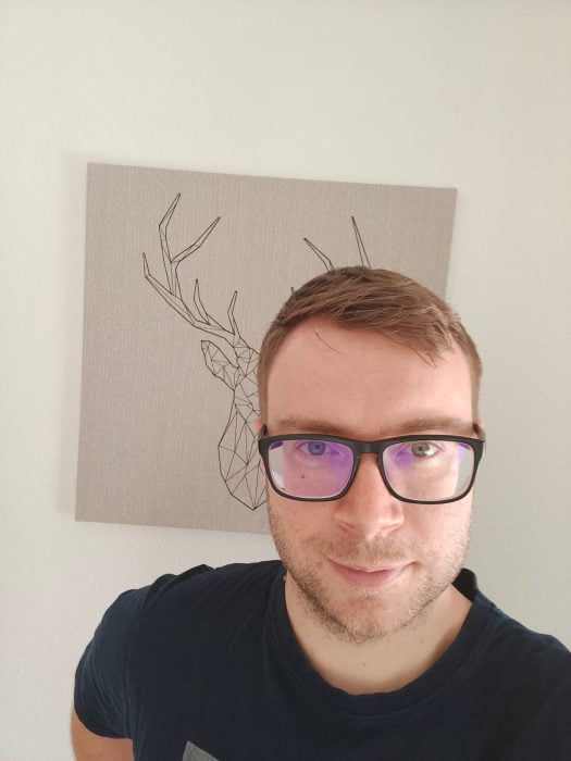 realme GT Selfie främre kamera (1)