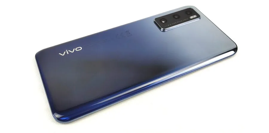 vivo Y70 Design