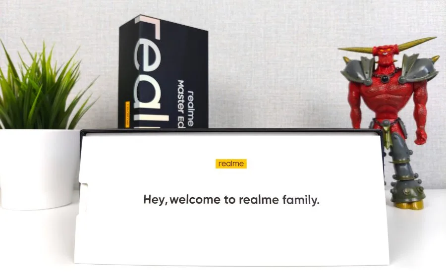 realme GT Master Edition Review Unboxing