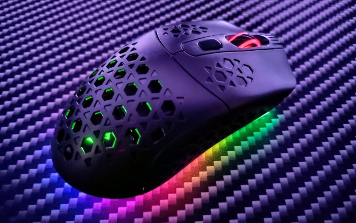 Black Shark Mako M1 RGB osvětlení (1)