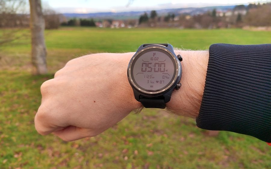 TicWatch Pro 3 Ultra Sport Outdoor med FSTN-skjerm