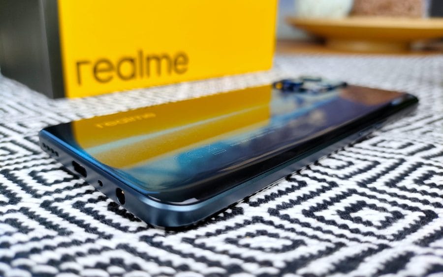 задняя крышка realme 9 Pro+ (2)