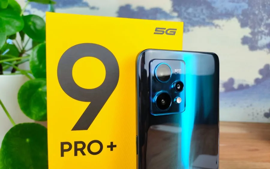 déballage realme 9 Pro+ (2)