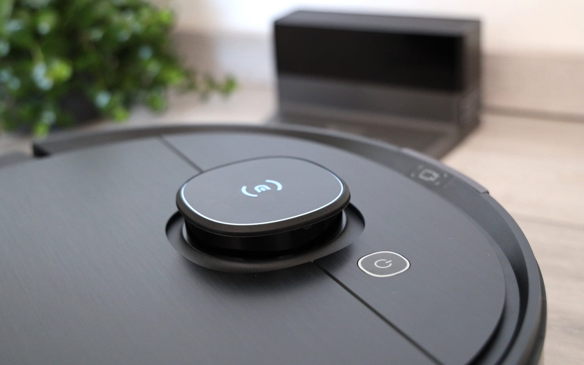 ECOVACS DEEBOT T9 AIVI dans le test - Même en 2023 toujours un robot  aspirateur puissant