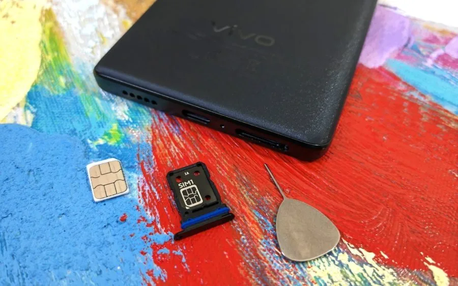 vivo X80 Pro SIM yuvası