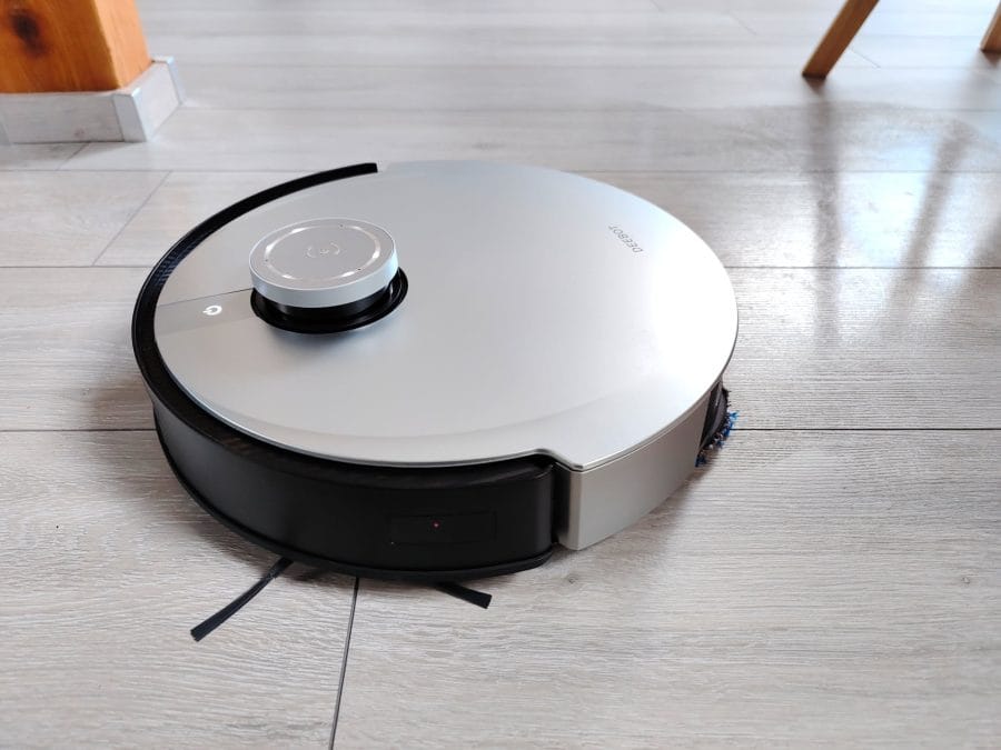 ECOVACS DEEBOT X1 OMNI παράδοση νερού