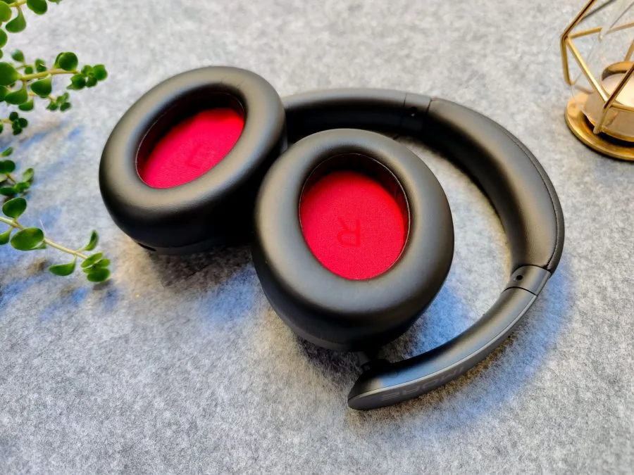 1MORE SonoFlow ear pads