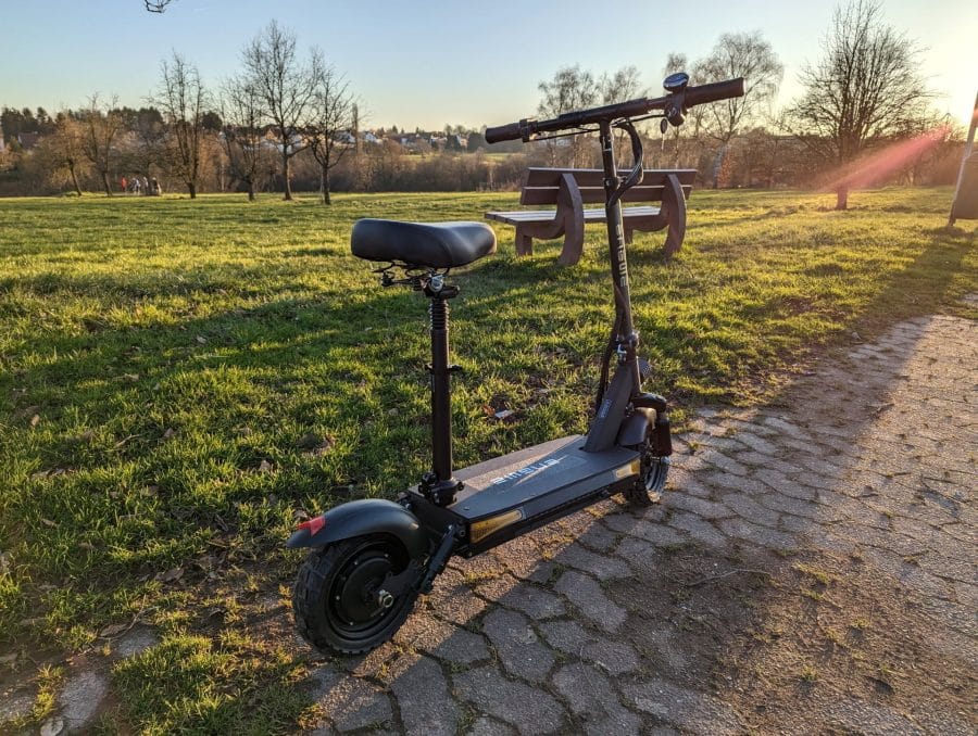 Scooter elettrico ENGWE S6 da dietro