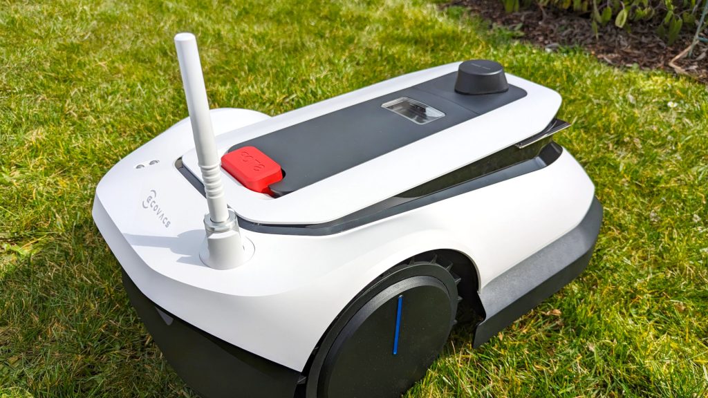 כותרת דוח הבדיקה של מכסחת דשא רובוטית ECOVACS GOAT G1