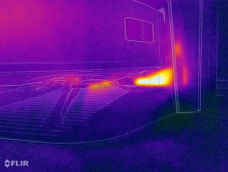 ECOVACS DEEBOT T20 OMNI nettoyage à l'eau chaude enregistrement FLIR