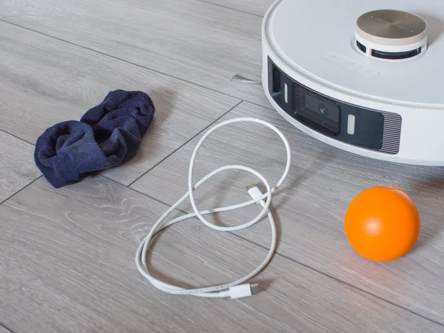 Dreame L20 Ultra Objets devant le robot aspirateur