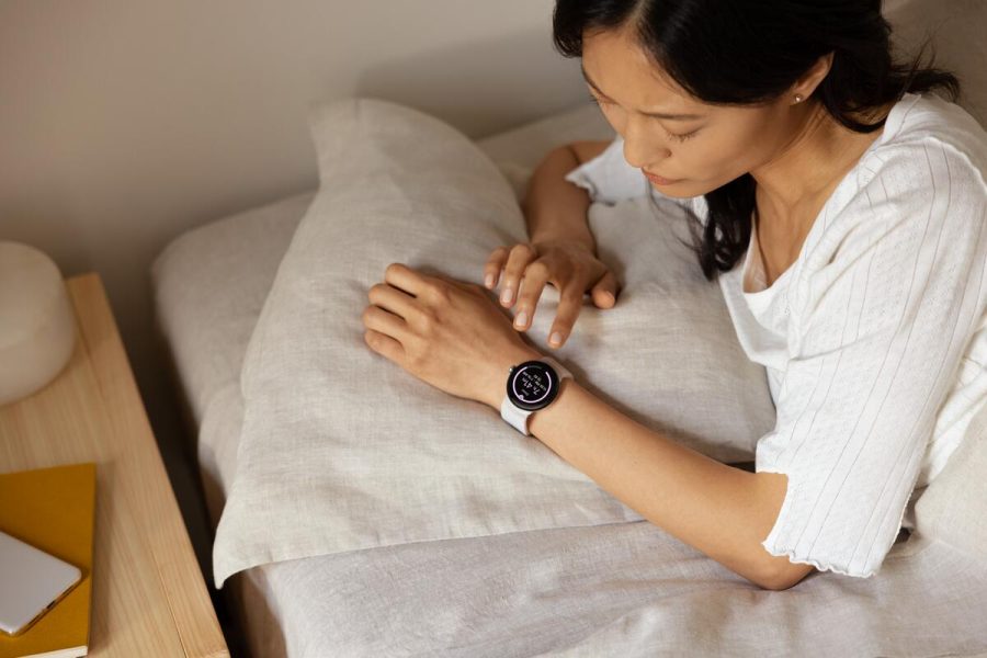 Google Pixel Watch 2 à votre poignet pendant votre sommeil