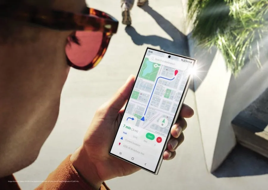 Displej Samsung Galaxy S24 s mapami