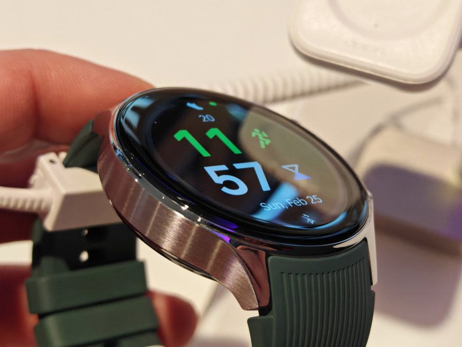 OnePlus Watch 2 børstet stel
