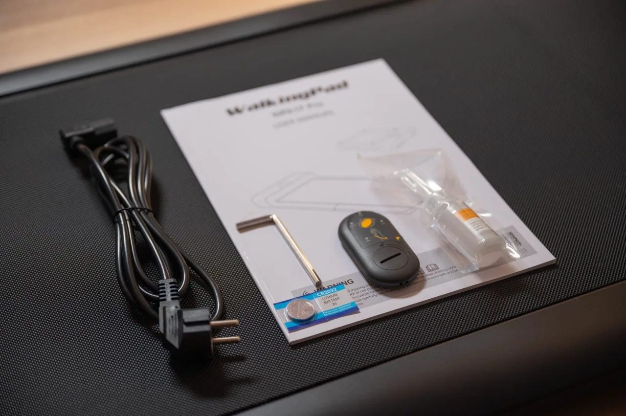 WalkingPad A1 Pro'nun teslimat kapsamı