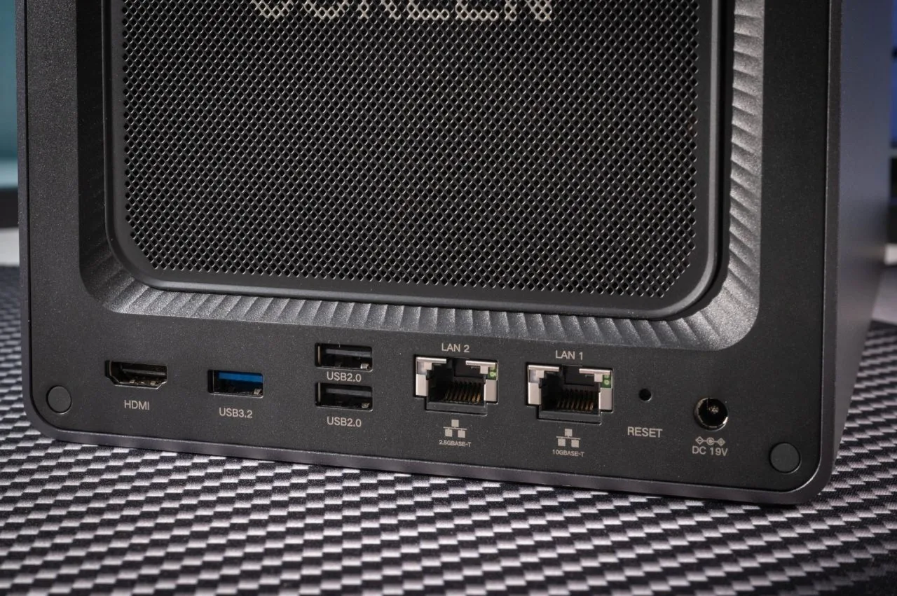 UGREEN NASync DXP4800 Plus Rear Panel Connectors