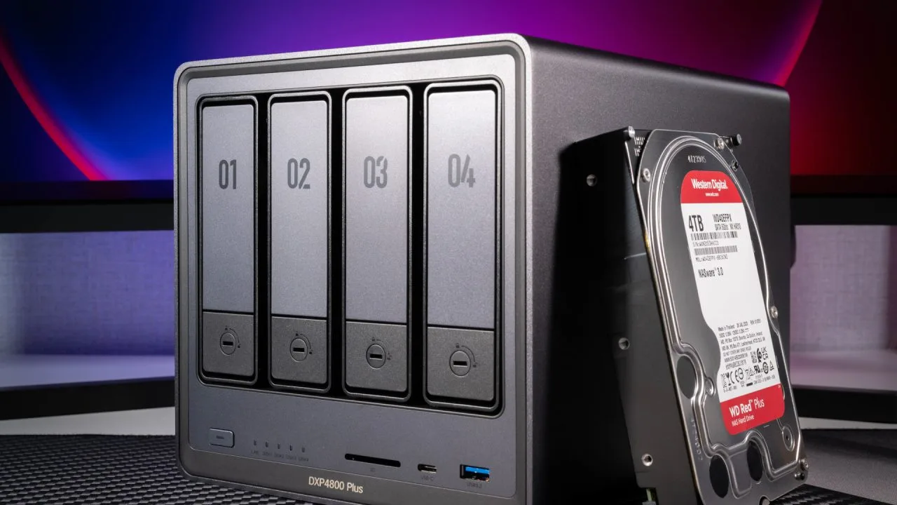 Recenzja UGREEN NASync DXP4800 Plus Hero