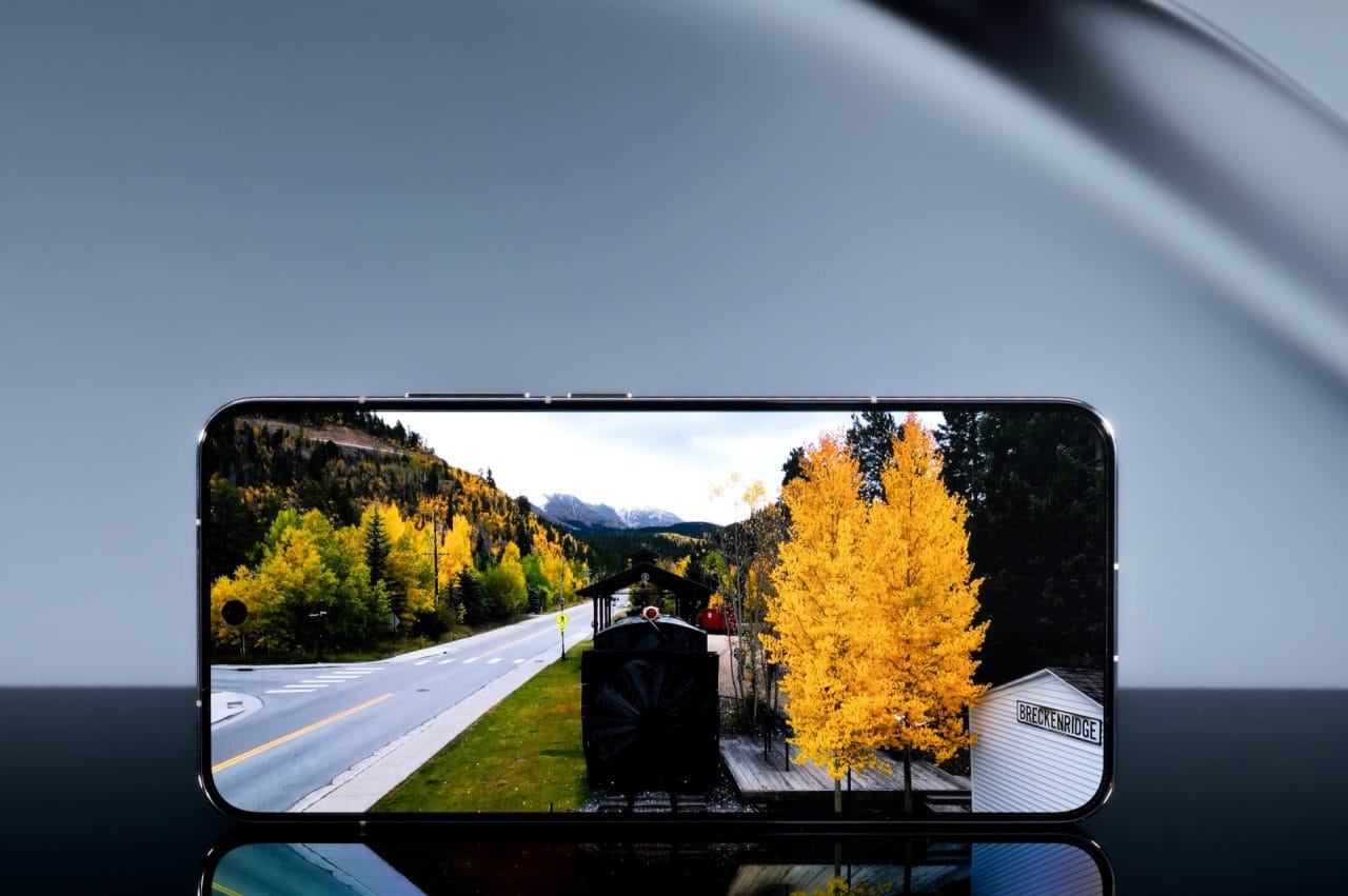 Xiaomi 15 mit abgespieltem HDR Video