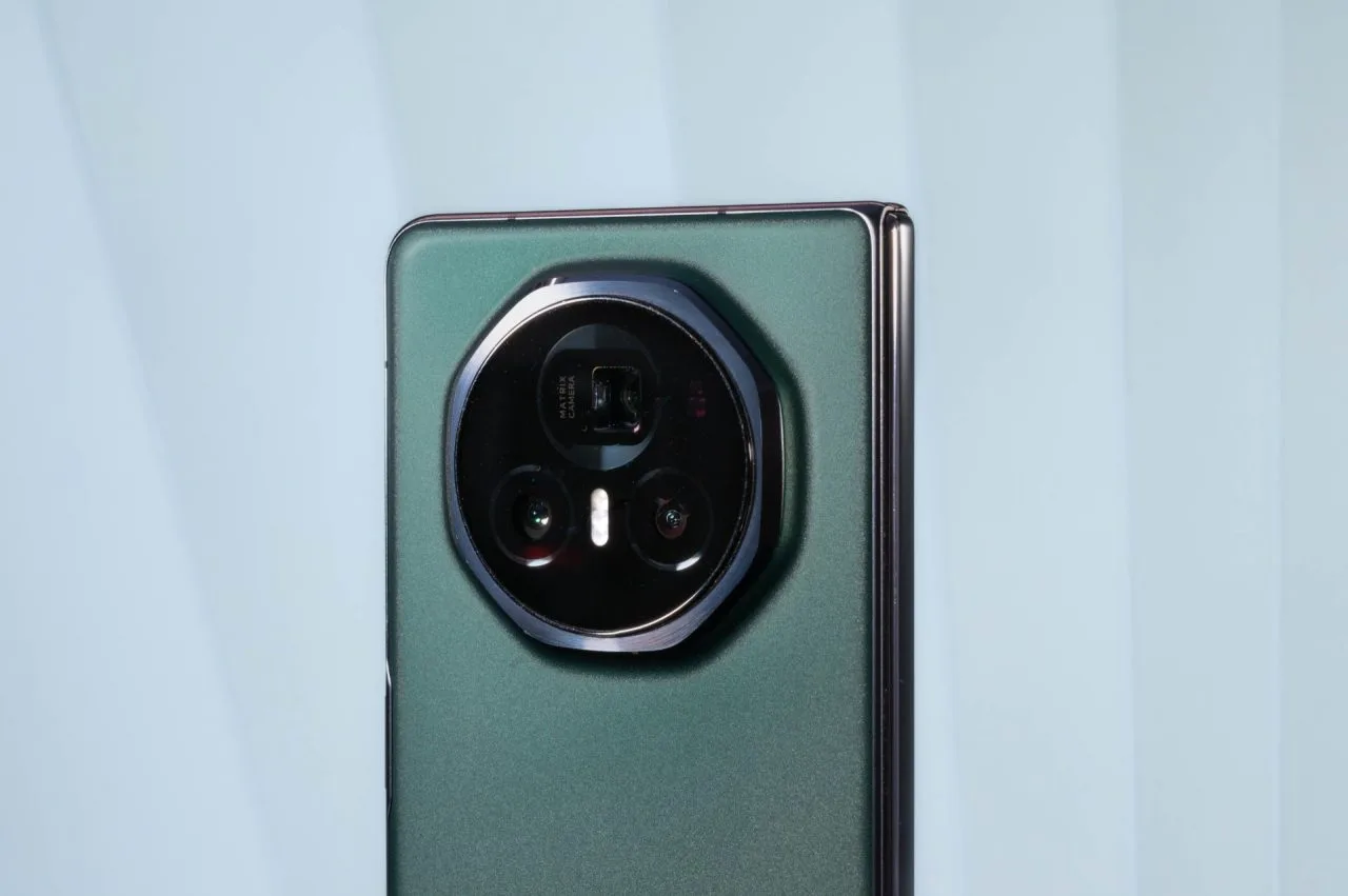 Fotoaparát HONOR Magic V3