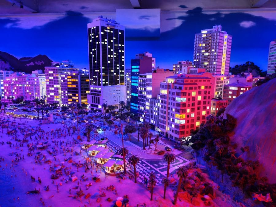 Testaufnahme Miniaturmuseum Rio bei Nacht