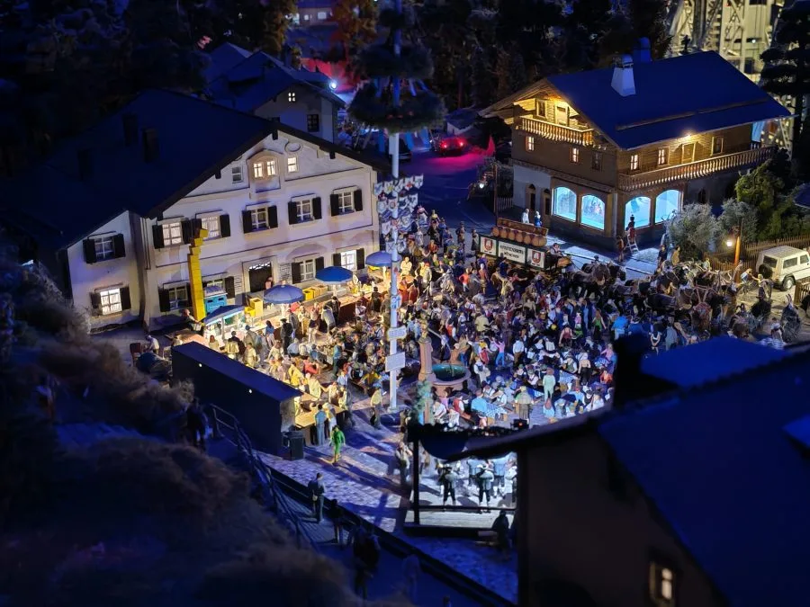 Testaufnahme Miniaturmuseum Fest bei Nacht