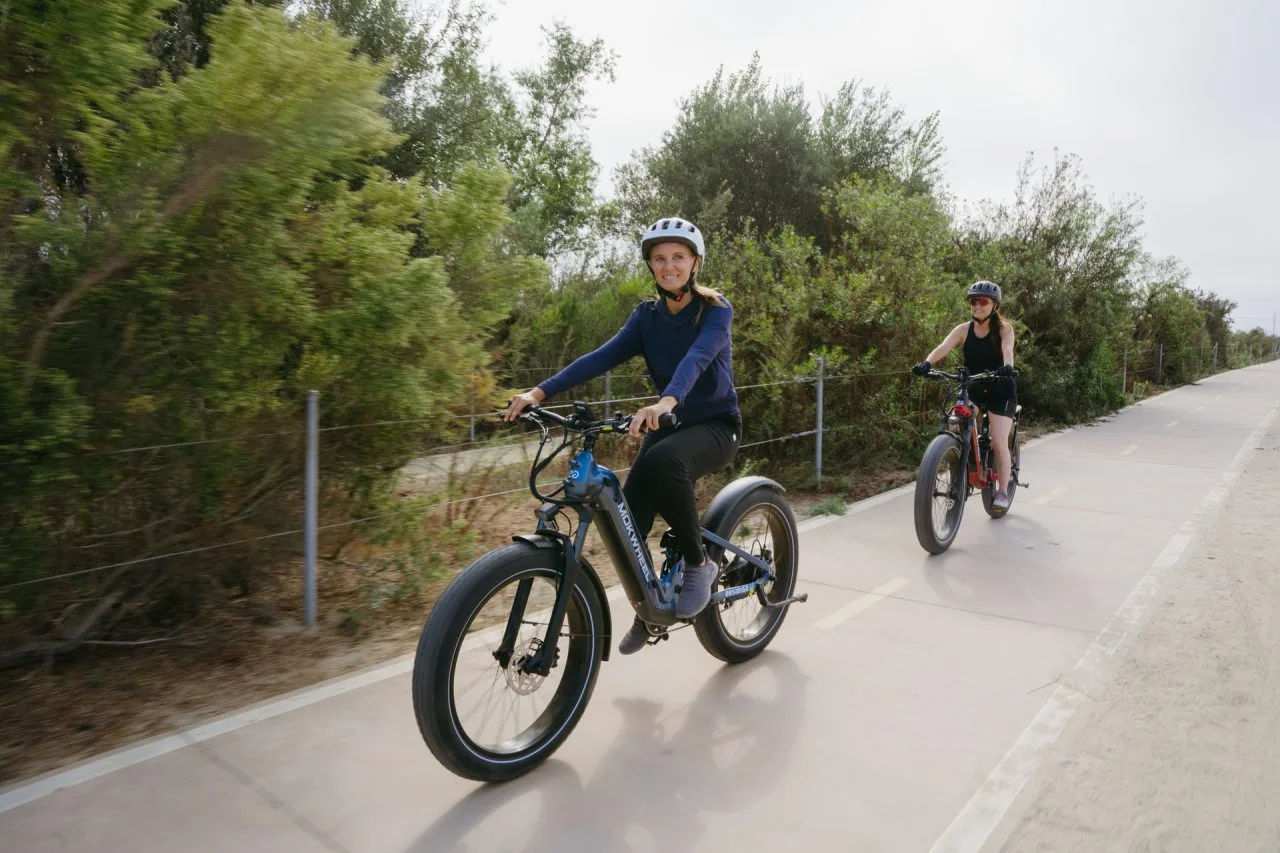 Mokwheel Obsidian ST Lifestyle (2)