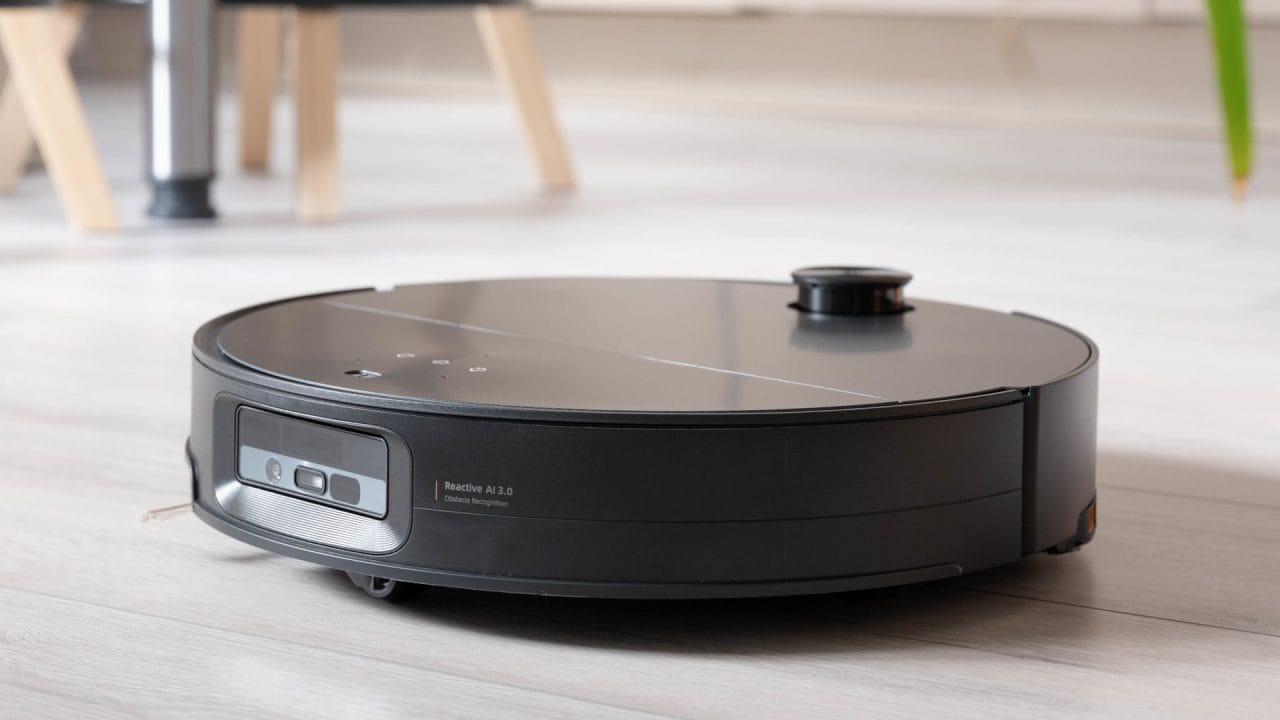 Roborock Saros 10 Review Hero